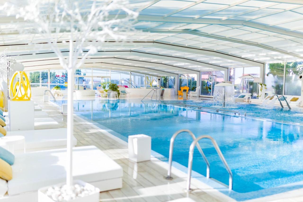 Augusta Eco Wellness Resort 4 Superior サンシェンショ エクステリア 写真
