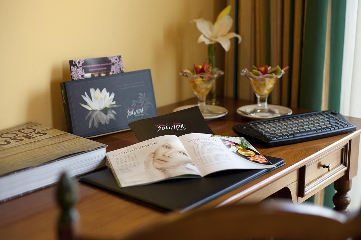 Augusta Eco Wellness Resort 4 Superior サンシェンショ エクステリア 写真